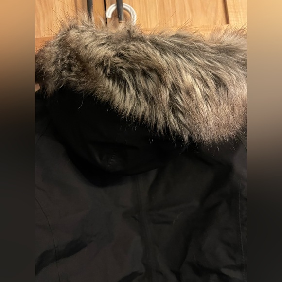 North Face Parka - Picture 2 of 3